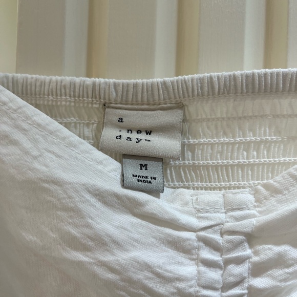 Women’s long sleeved peasant blouse, size M. - Picture 5 of 8